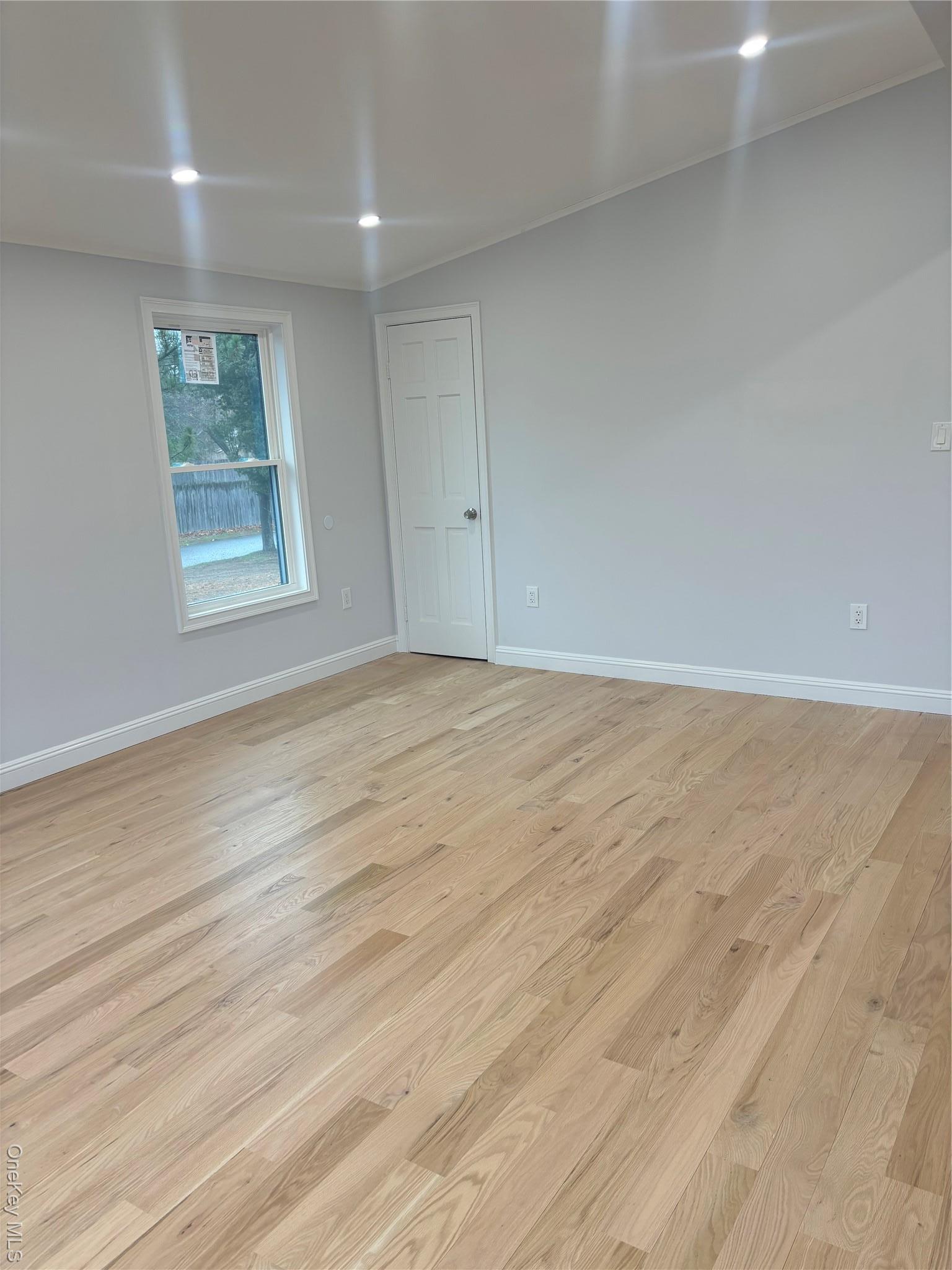 Single Family Bay  Suffolk County, NY 11772, MLS-936703-3