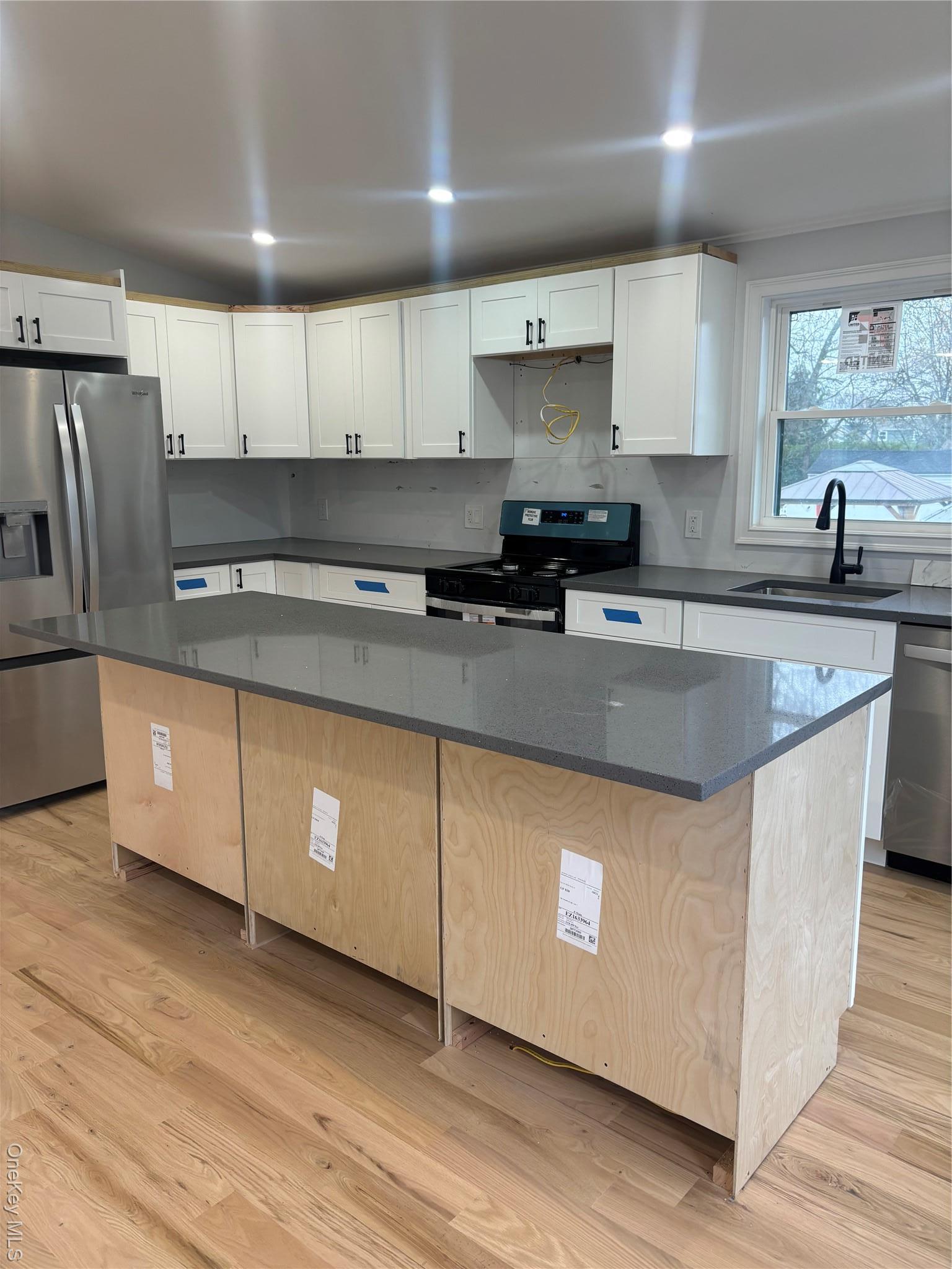 Single Family Bay  Suffolk County, NY 11772, MLS-936703-4