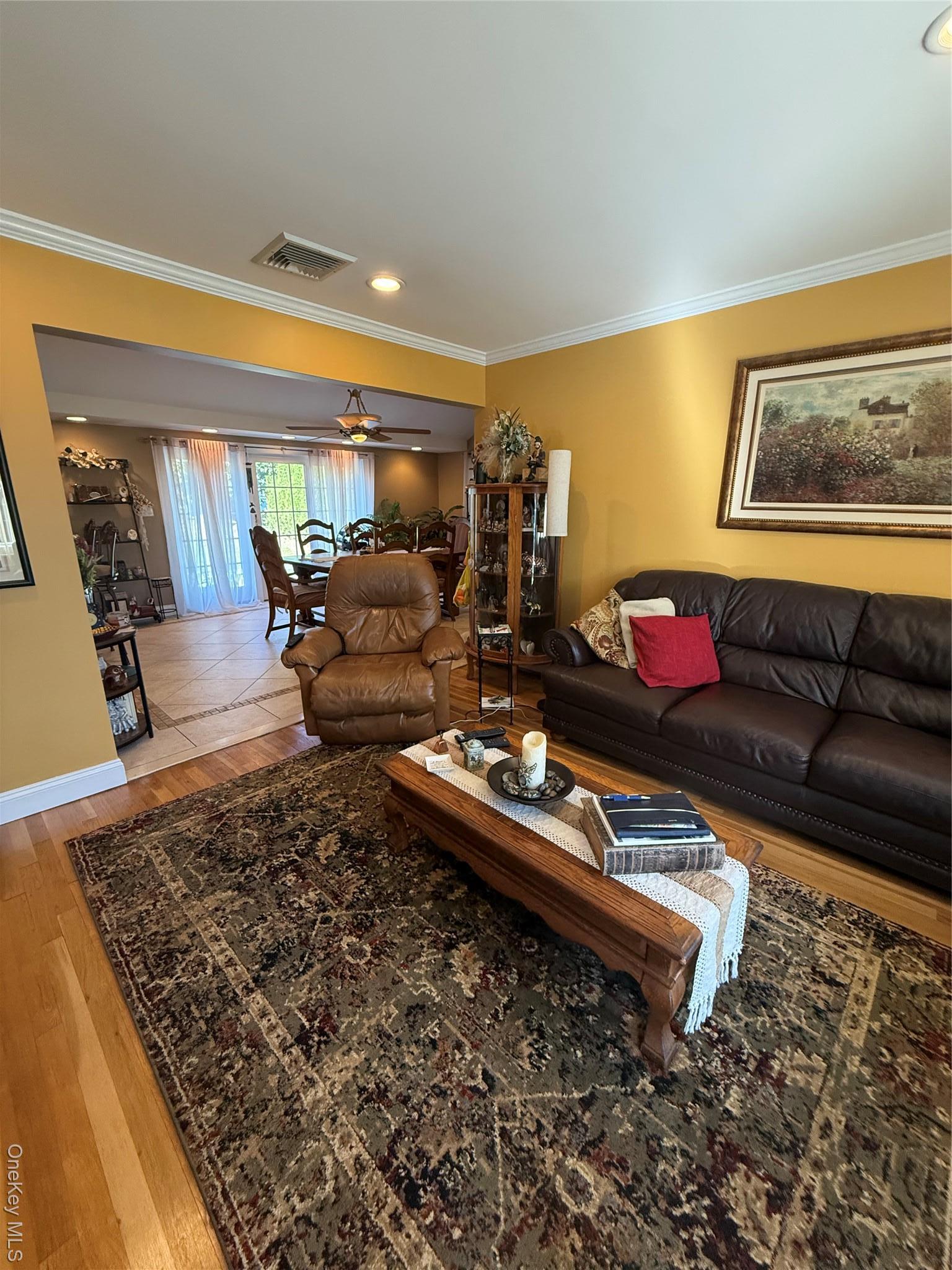 Single Family Lee Nassau County, NY 11804, MLS-936719-13