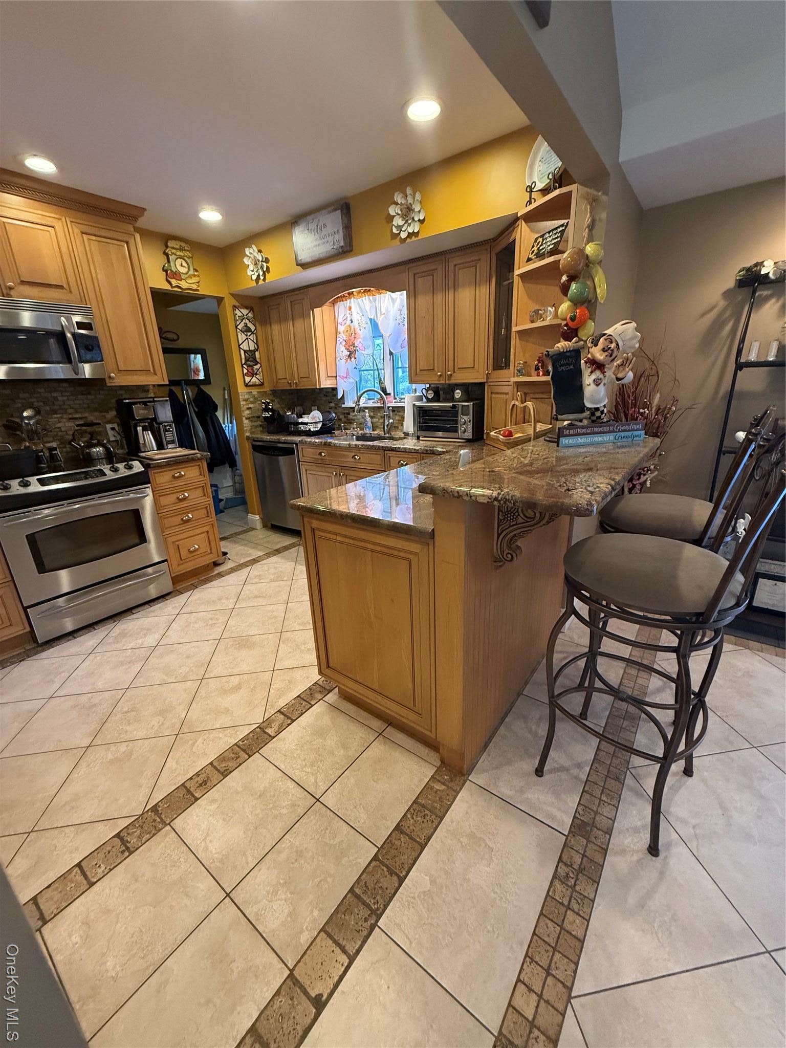 Single Family Lee Nassau County, NY 11804, MLS-936719-6