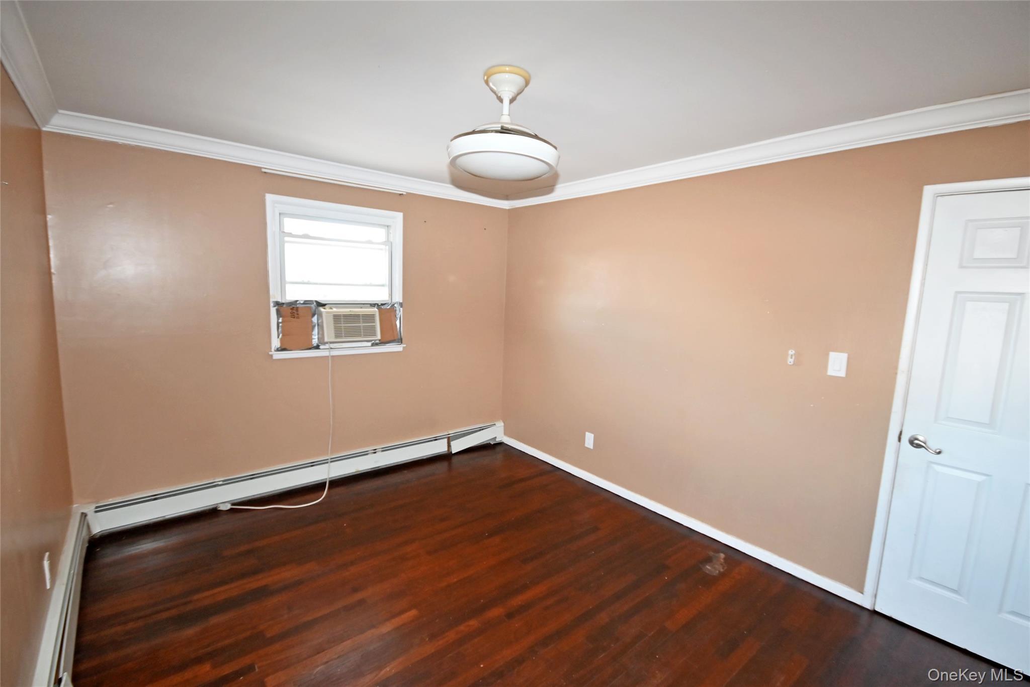 Single Family Osborne Nassau County, NY 11552, MLS-936724-11