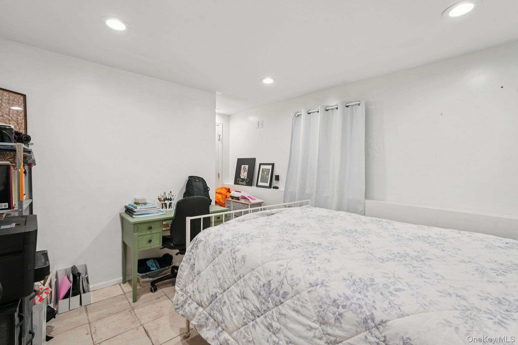 Single Family Pinebrook Rockland County, NY 10952, MLS-936743-30