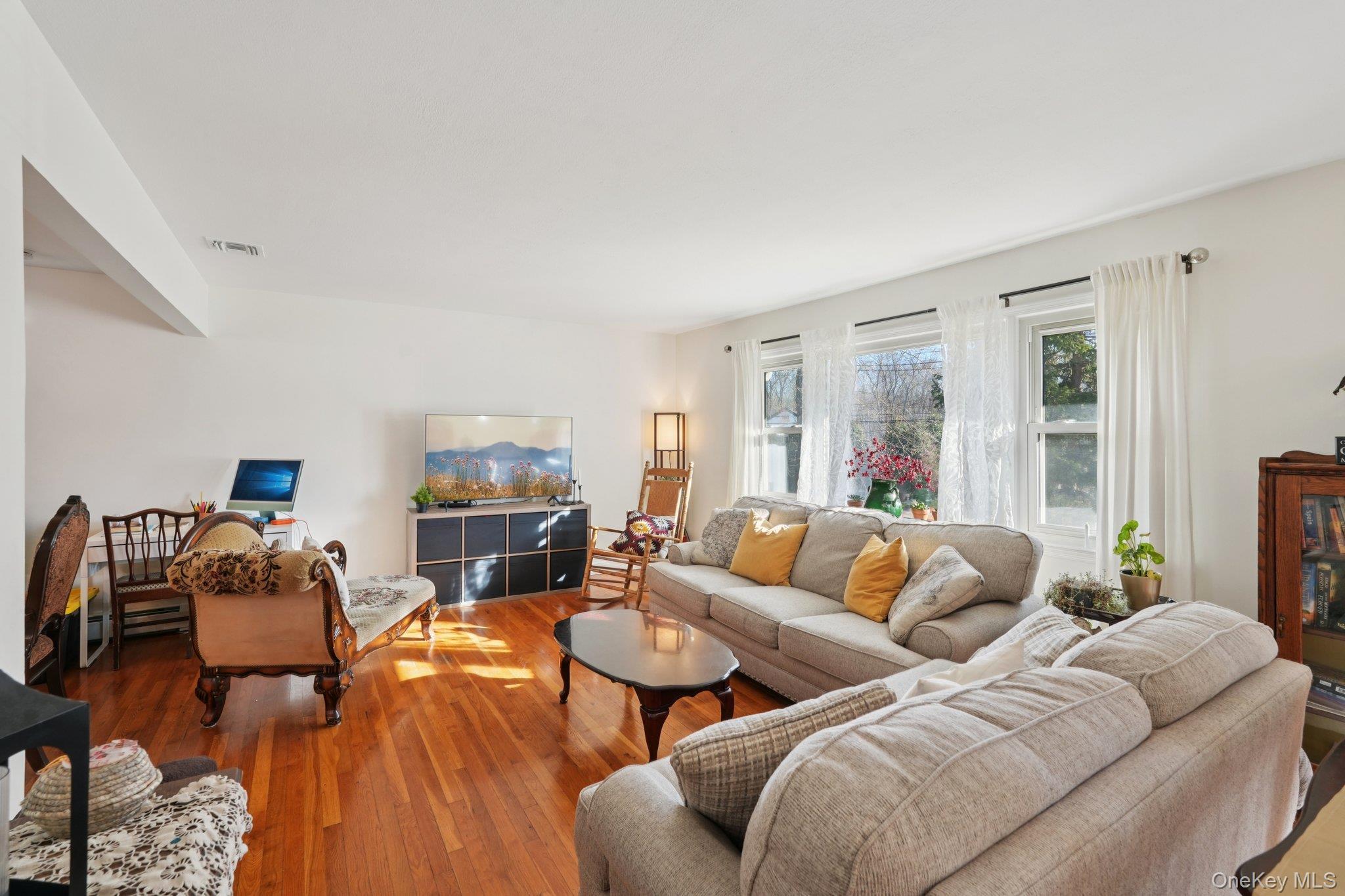 Single Family Pinebrook Rockland County, NY 10952, MLS-936743-7