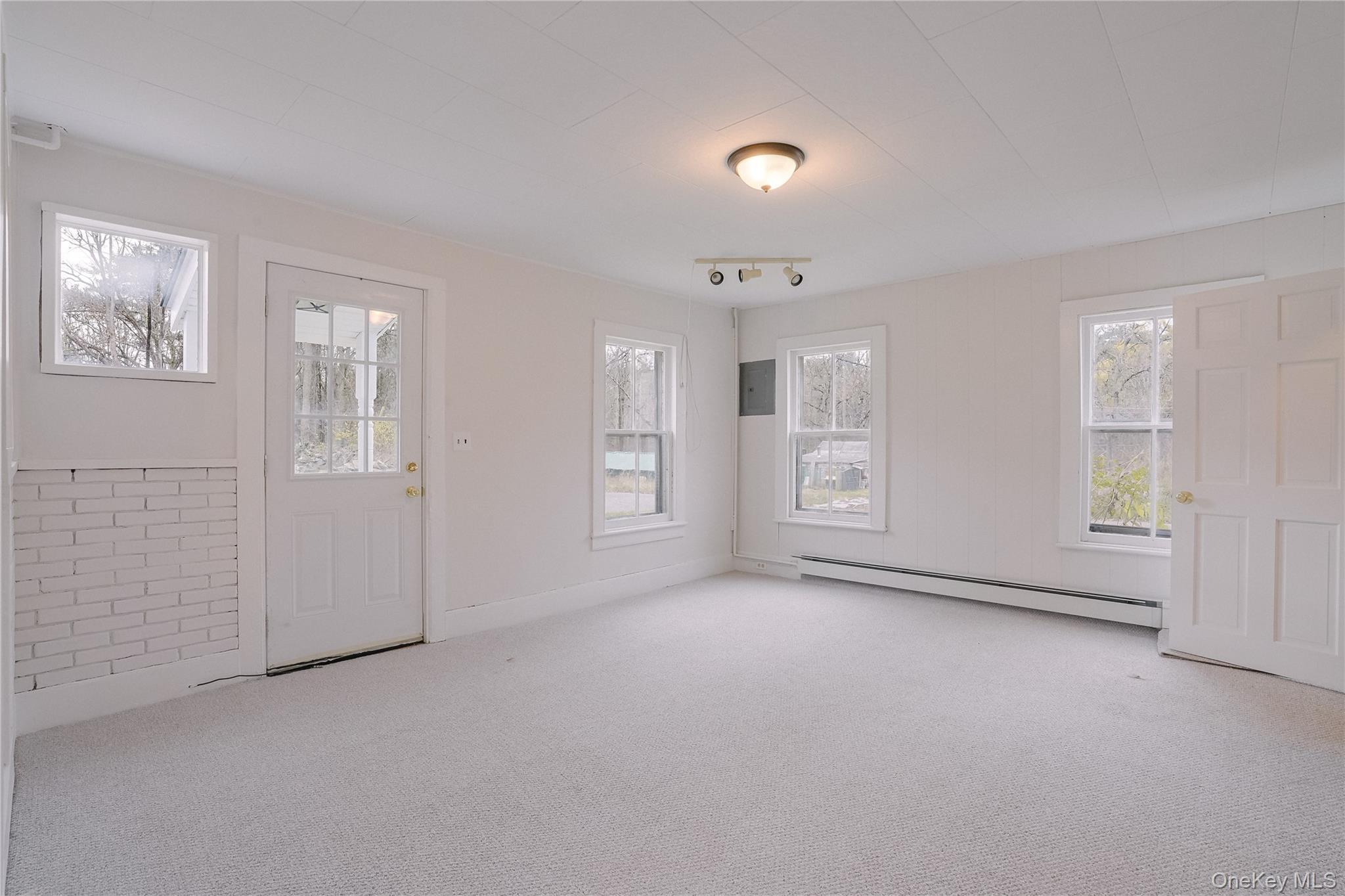 Single Family Halstein  Ulster County, NY 12487, MLS-936807-8