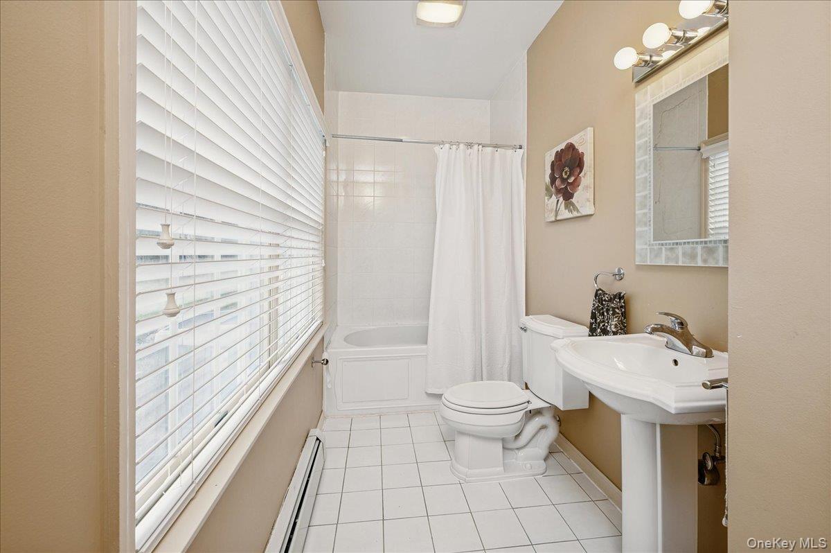 Single Family Foxwood  Rockland County, NY 10994, MLS-936813-12