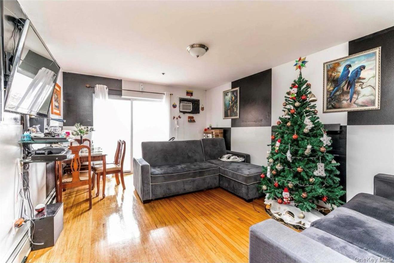 Single Family 97  Queens, NY 11368, MLS-936828-4