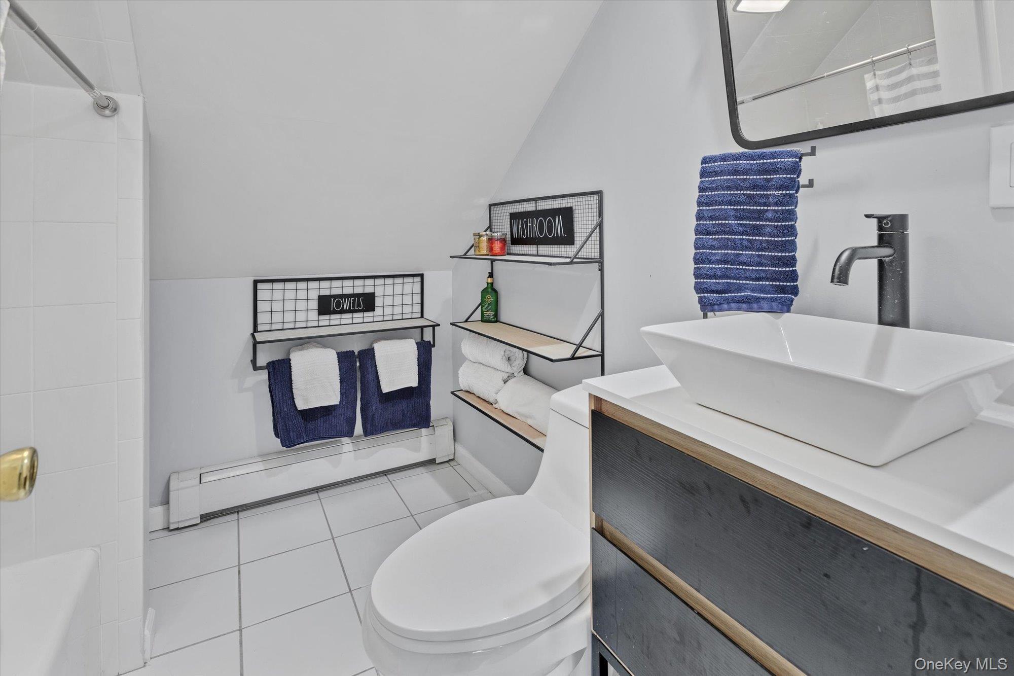 Single Family Piermont  Suffolk County, NY 11747, MLS-936899-17