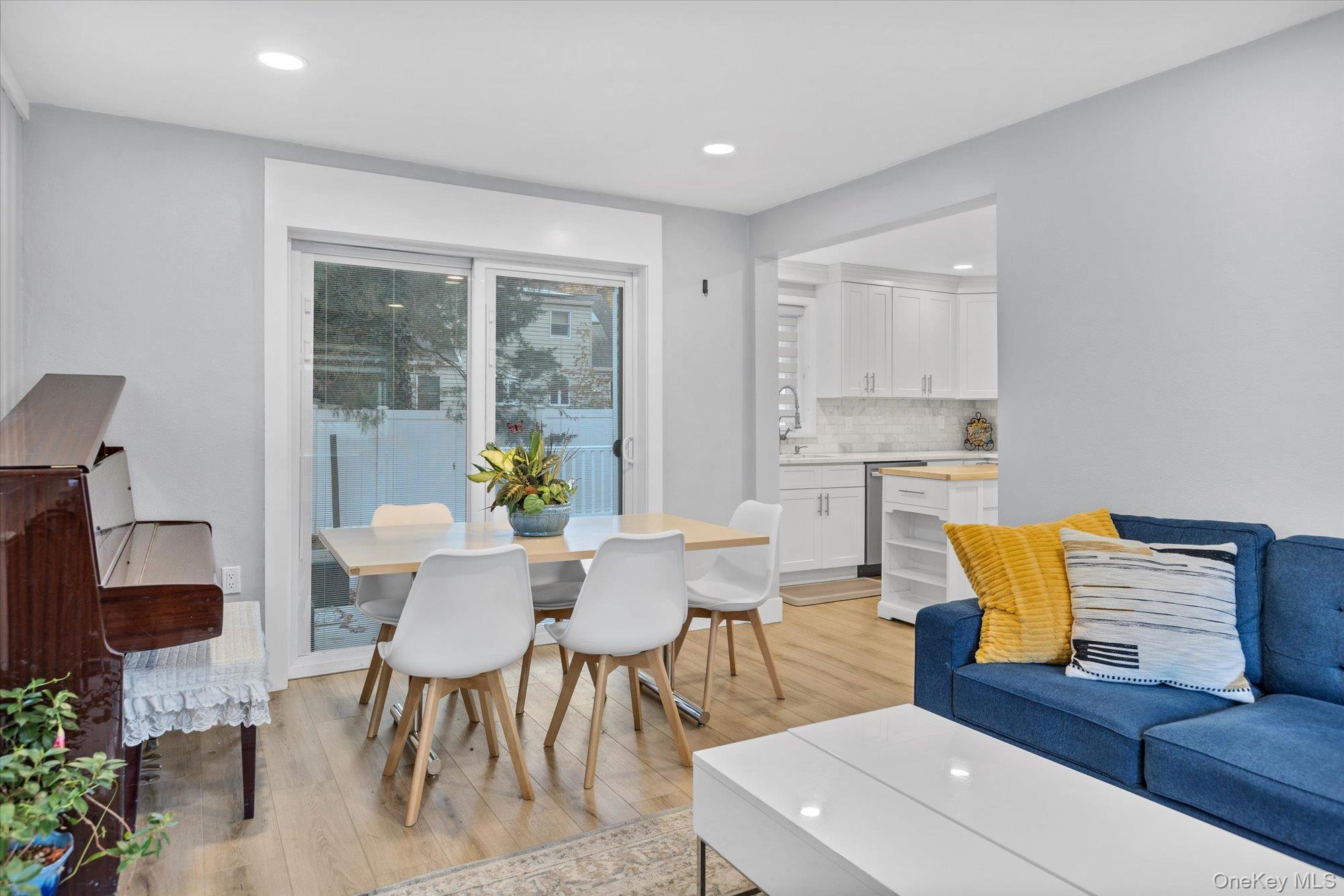 Single Family Piermont  Suffolk County, NY 11747, MLS-936899-6