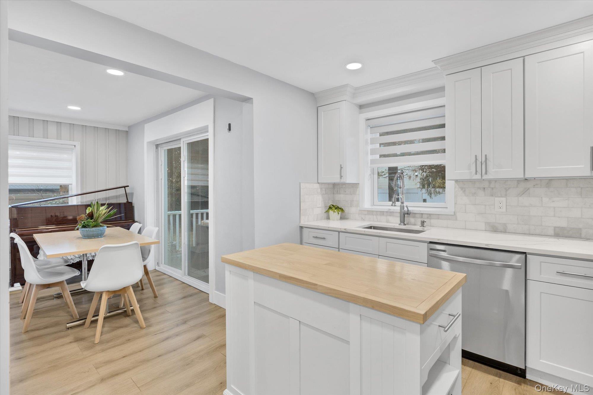 Single Family Piermont  Suffolk County, NY 11747, MLS-936899-7