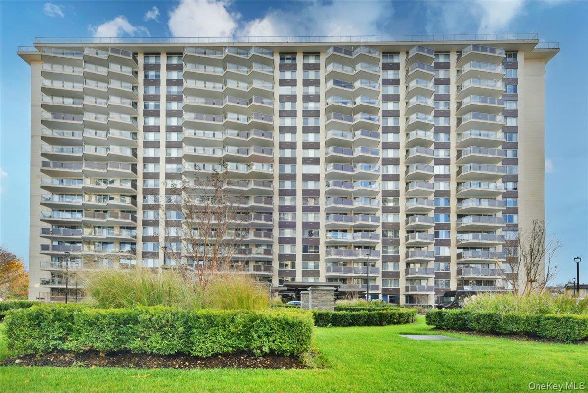 Coop 215 Queens, NY 11360, MLS-936916-2