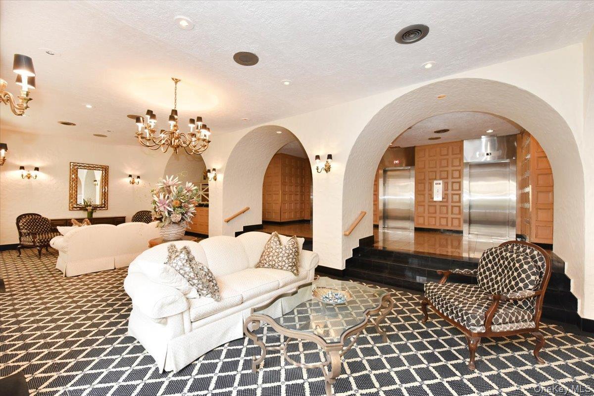 Coop 215 Queens, NY 11360, MLS-936916-6