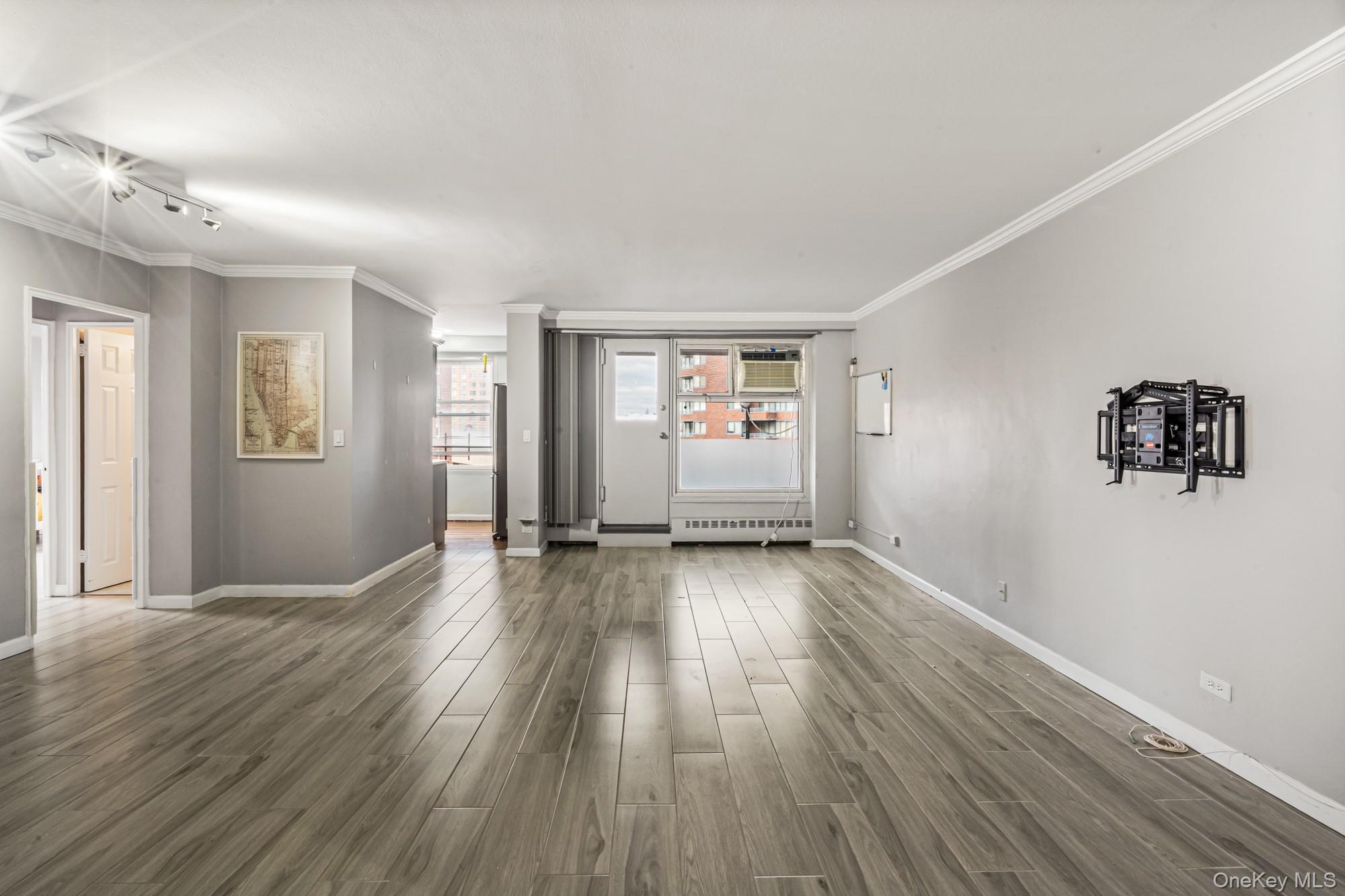 Single Family 62nd Drive  Queens, NY 11374, MLS-936931-7