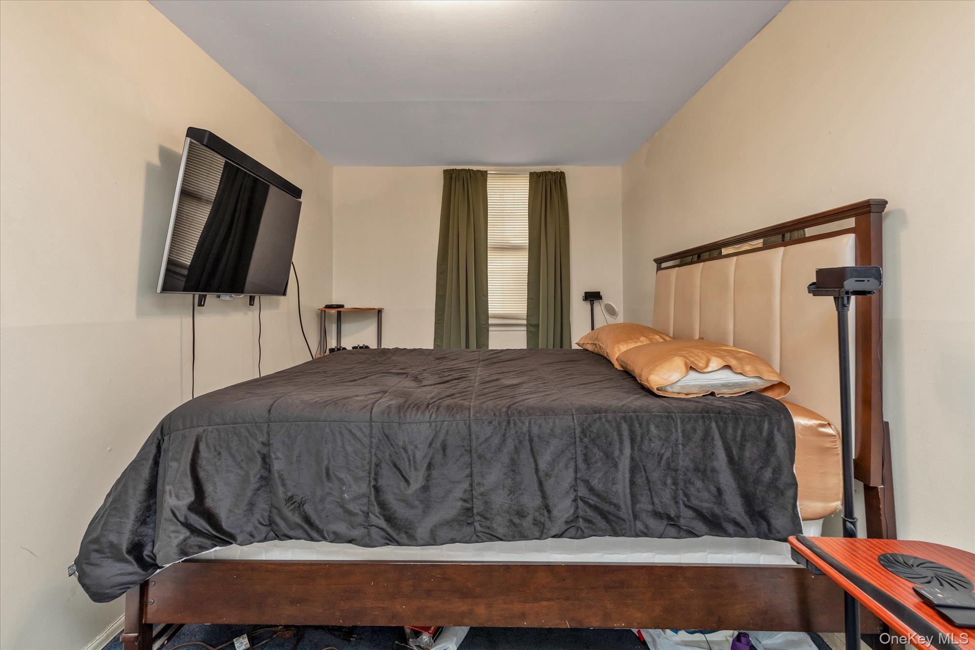 Single Family Camp Queens, NY 11691, MLS-936972-19