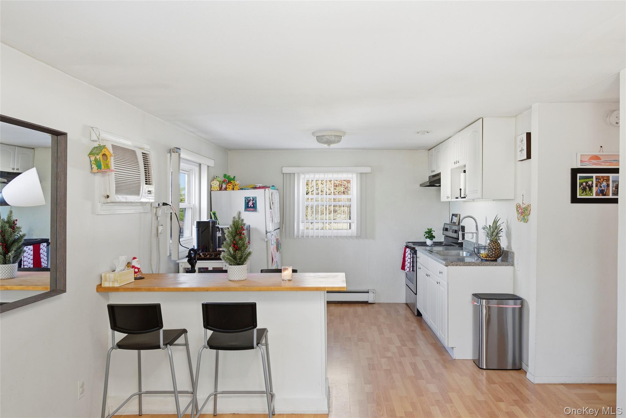 Single Family Urban Suffolk County, NY 11784, MLS-936973-23