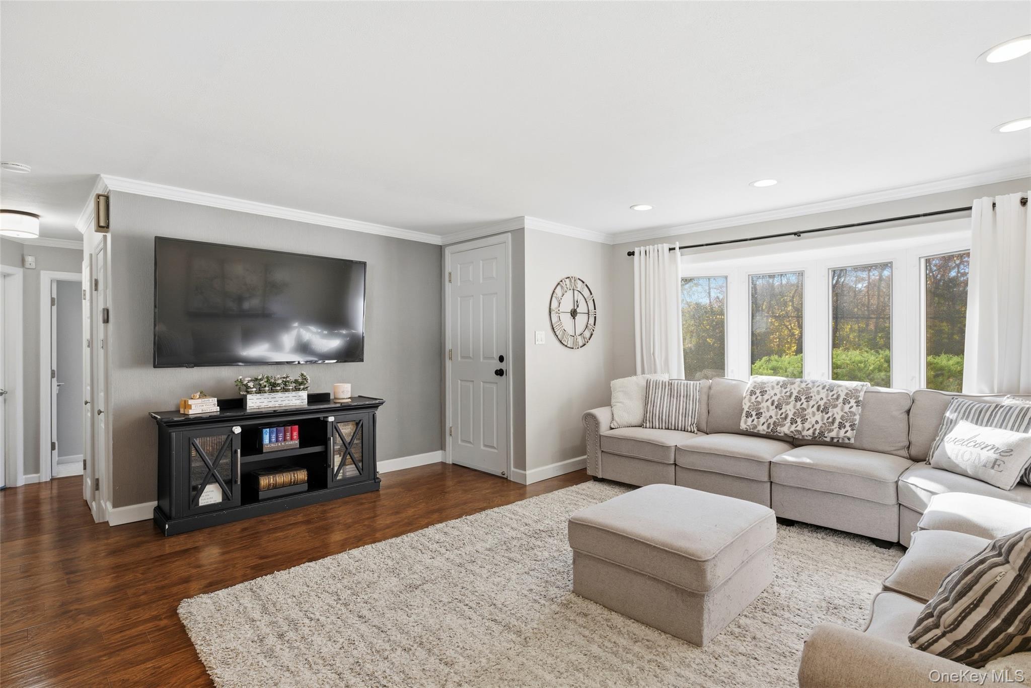 Single Family Urban Suffolk County, NY 11784, MLS-936973-3