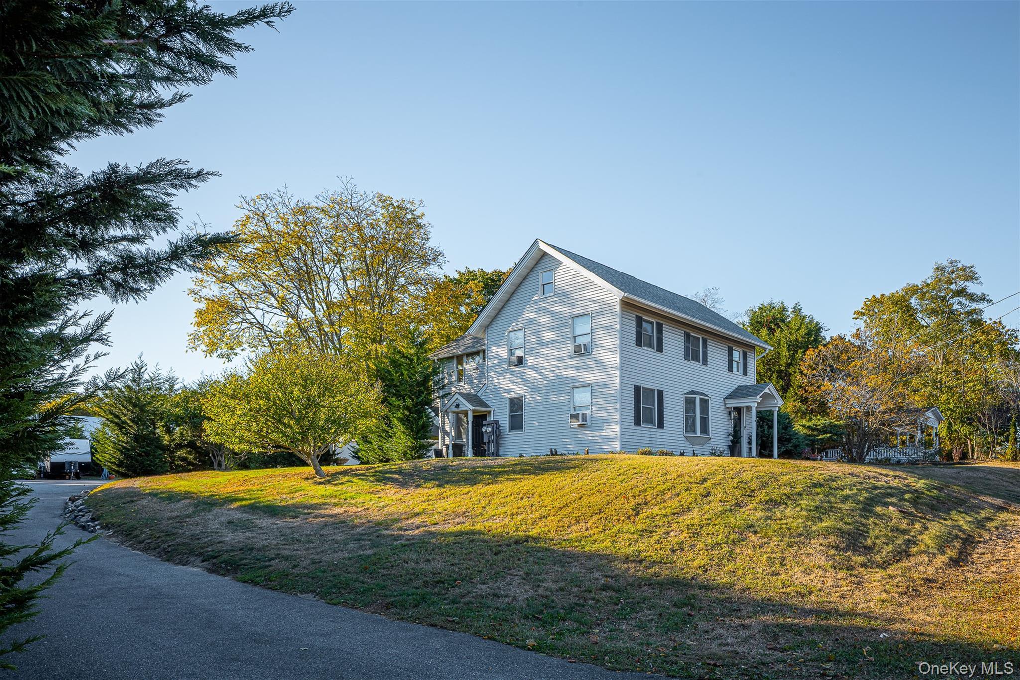 Single Family Montauk Suffolk County, NY 11940, MLS-936979-34