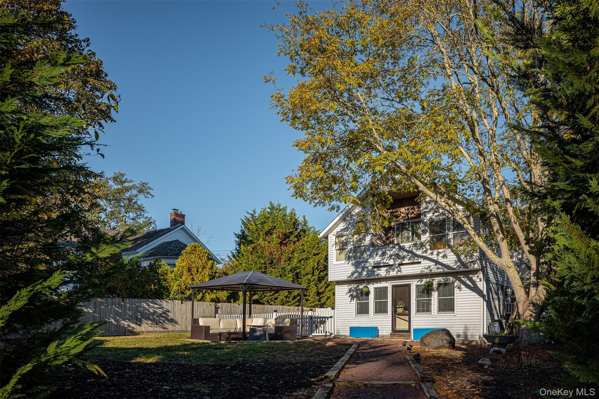 Single Family Montauk Suffolk County, NY 11940, MLS-936979-35