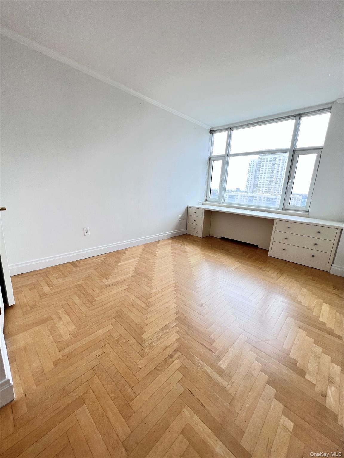 Apartment 76th  Manhattan, NY 10021, MLS-936991-2