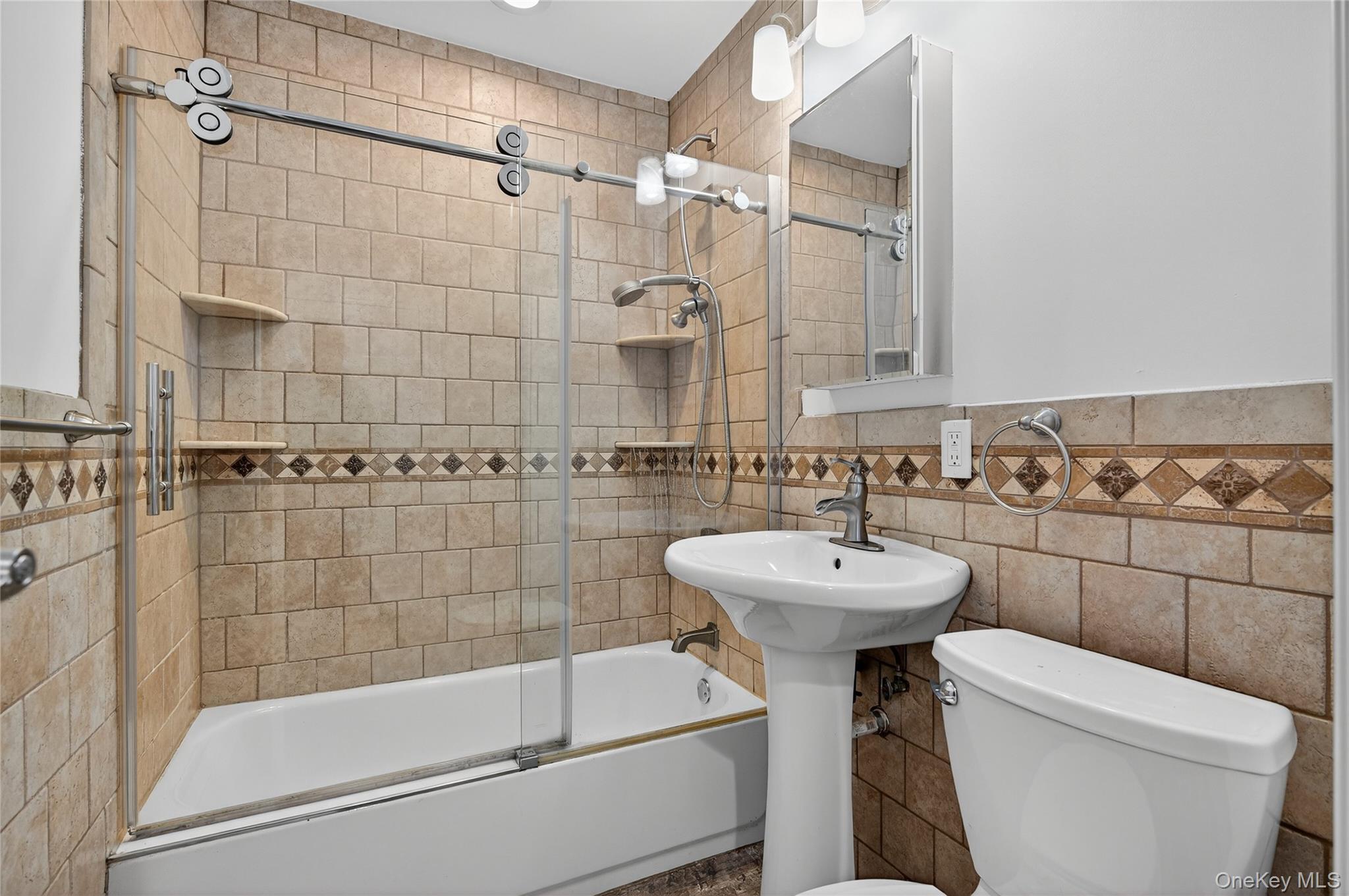 Single Family Lowland  Nassau County, NY 11756, MLS-936999-25