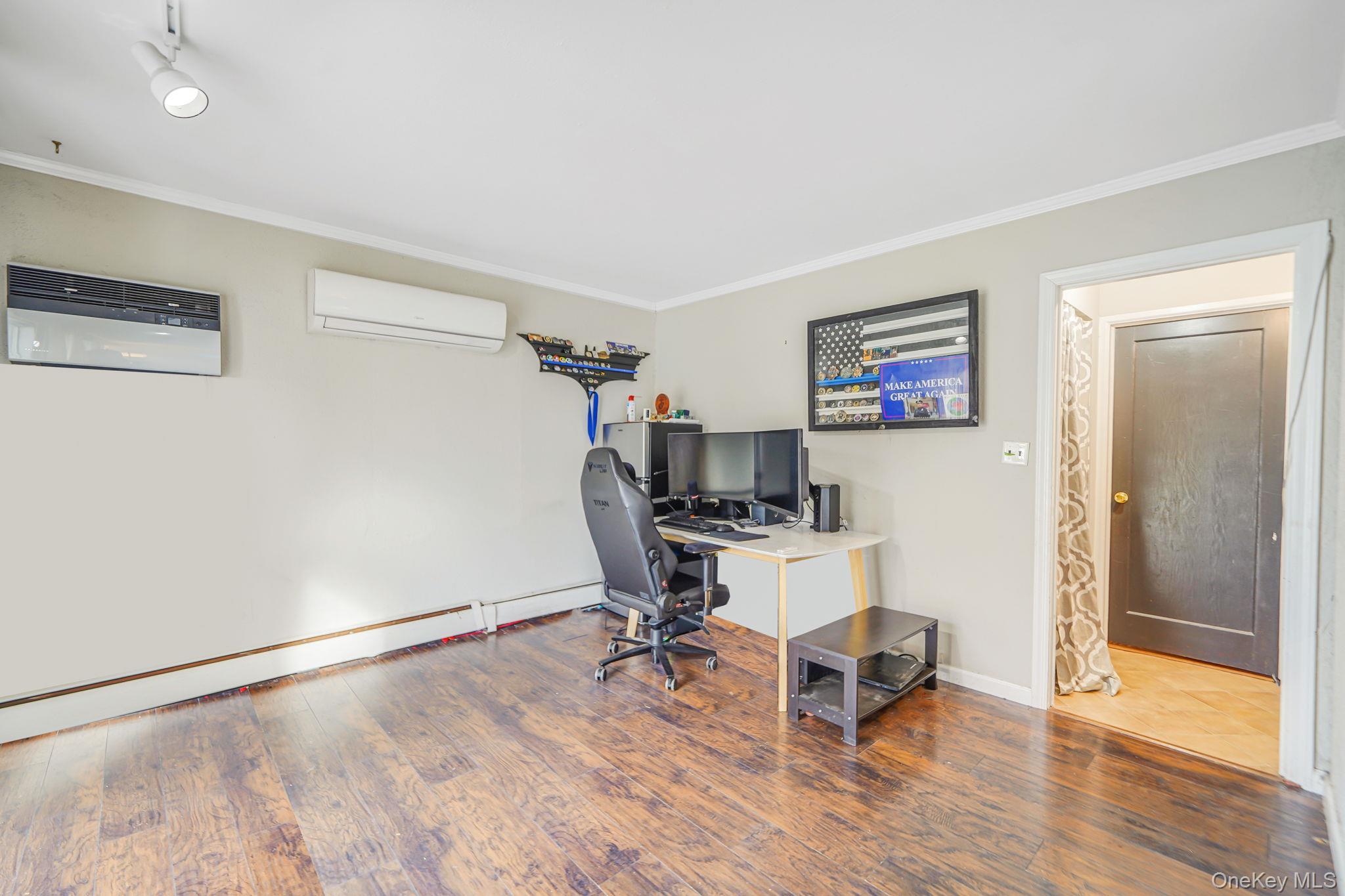 Single Family Chickadee Nassau County, NY 11756, MLS-937000-11