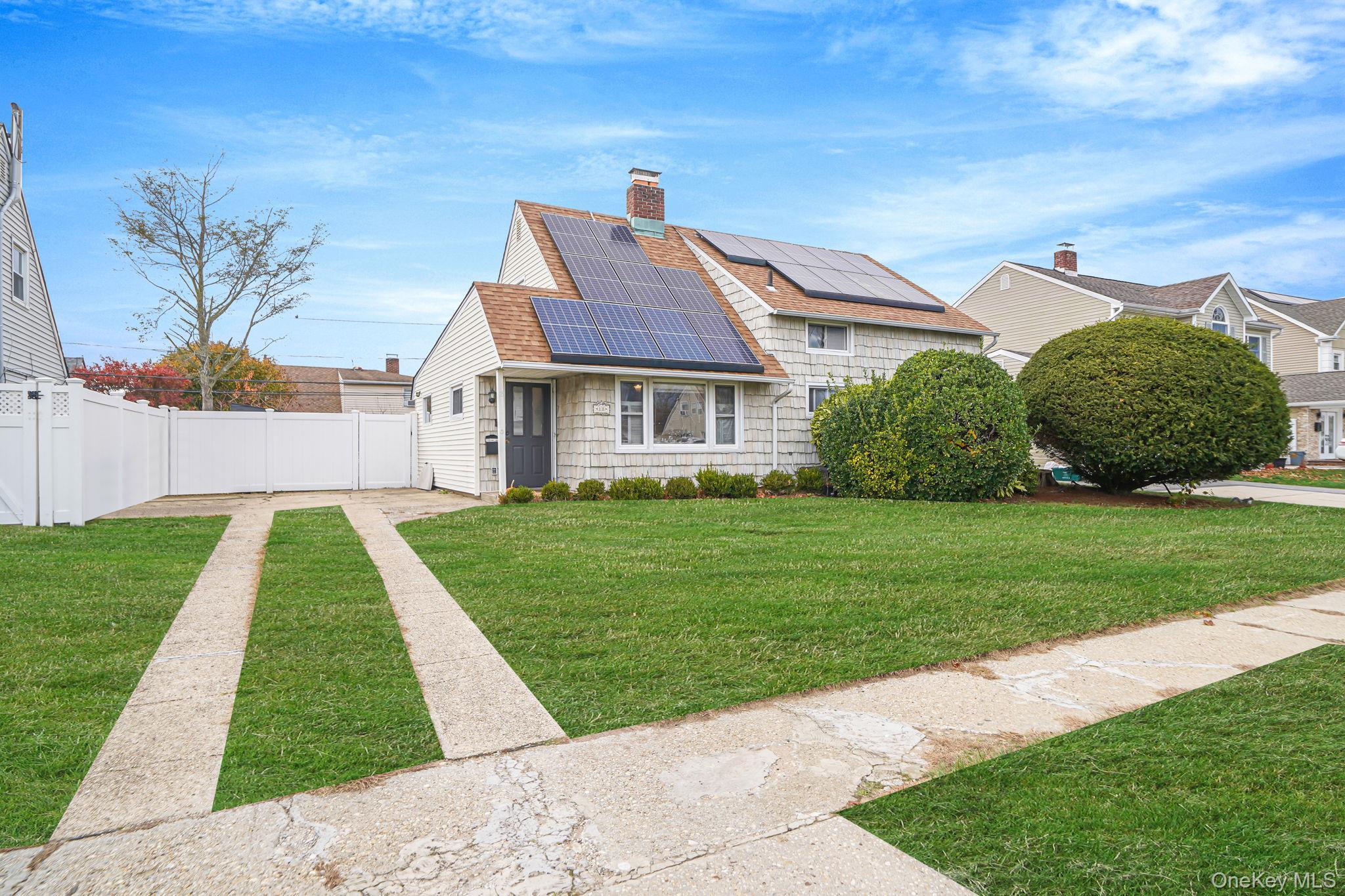 Single Family Chickadee Nassau County, NY 11756, MLS-937000-2