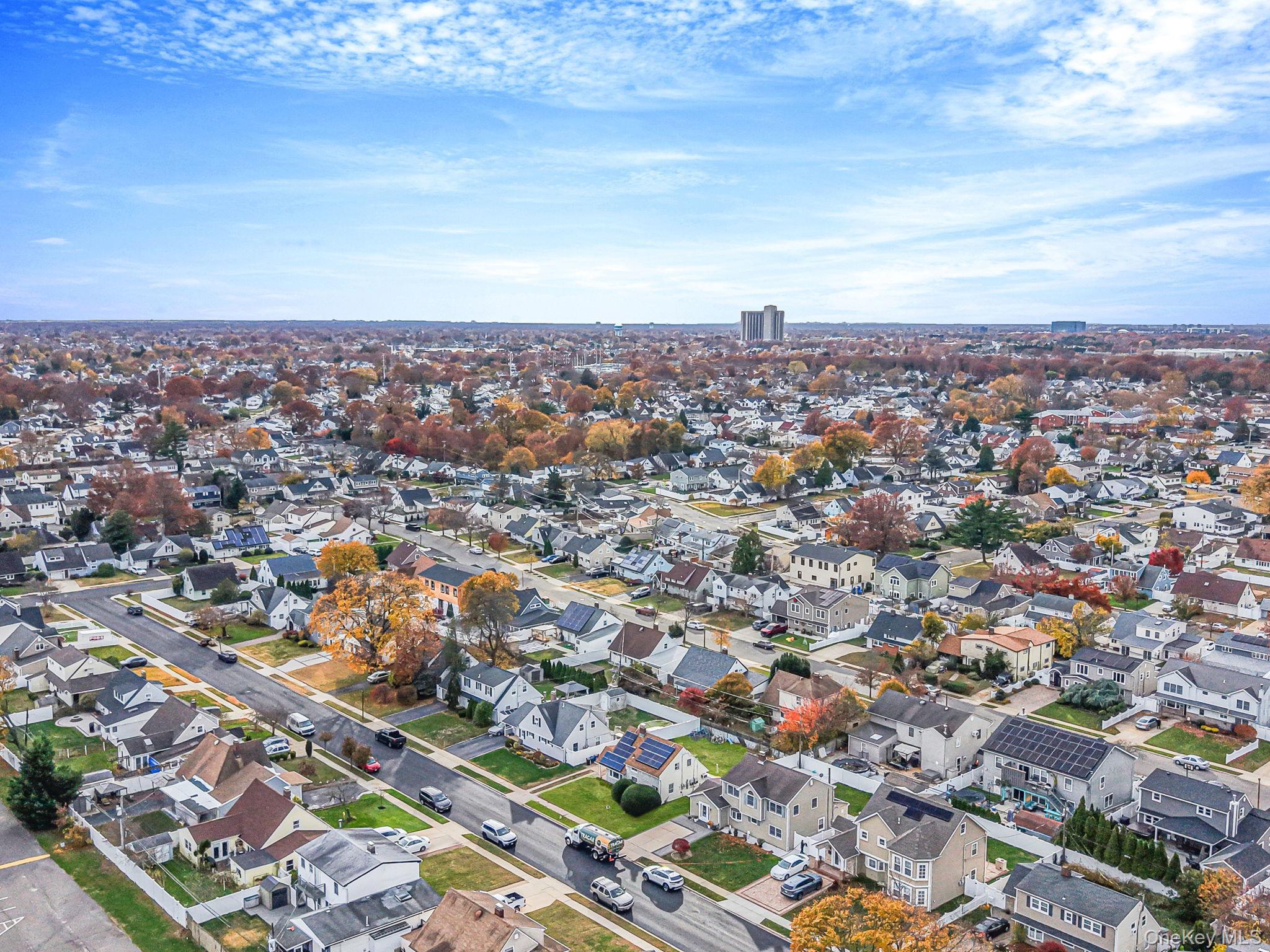 Single Family Chickadee  Nassau County, NY 11756, MLS-937000-25