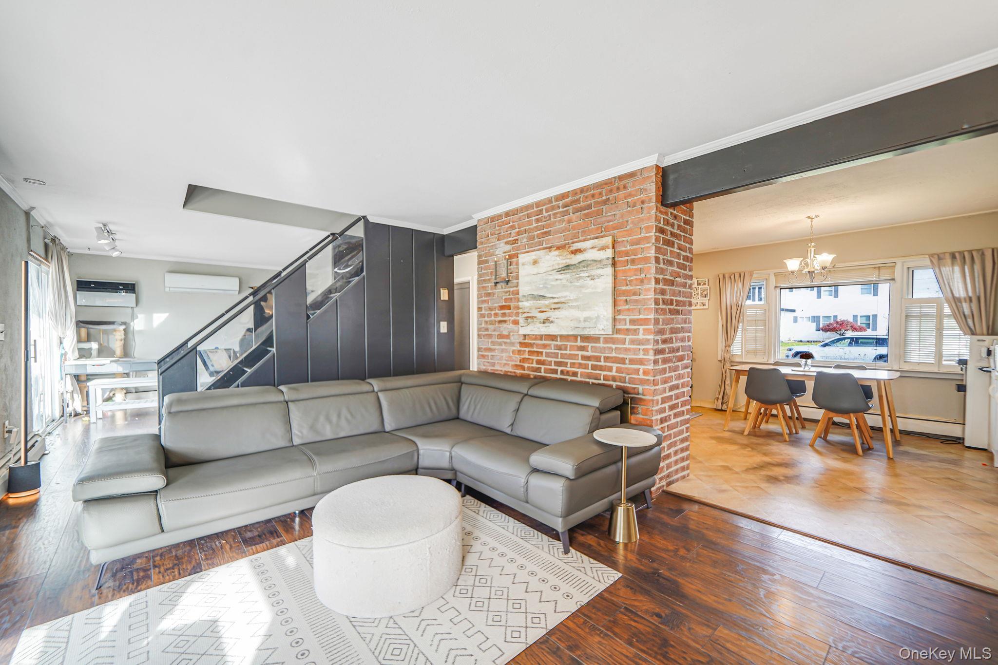 Single Family Chickadee Nassau County, NY 11756, MLS-937000-9