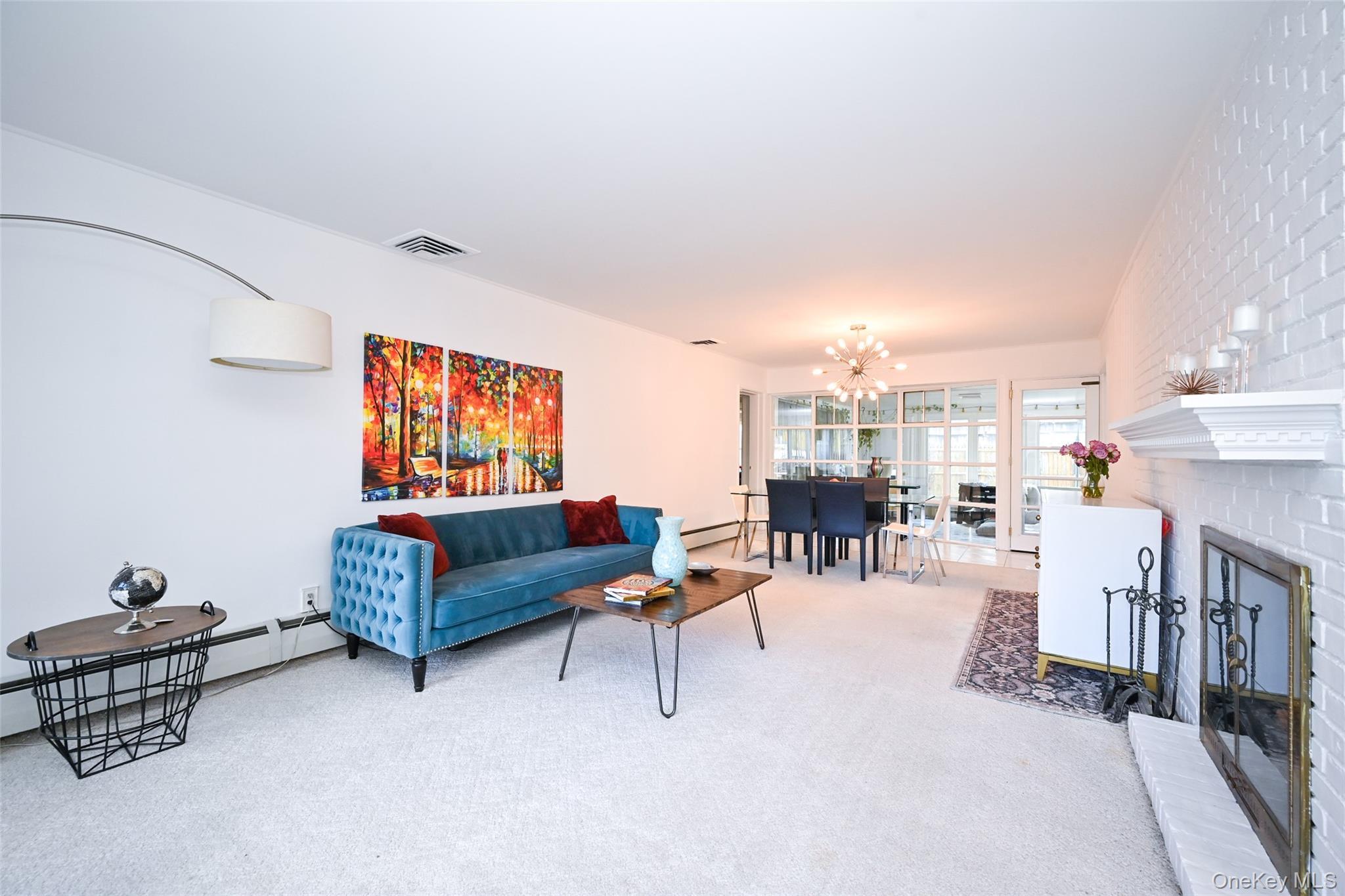 Single Family Meadow Nassau County, NY 11570, MLS-937004-12