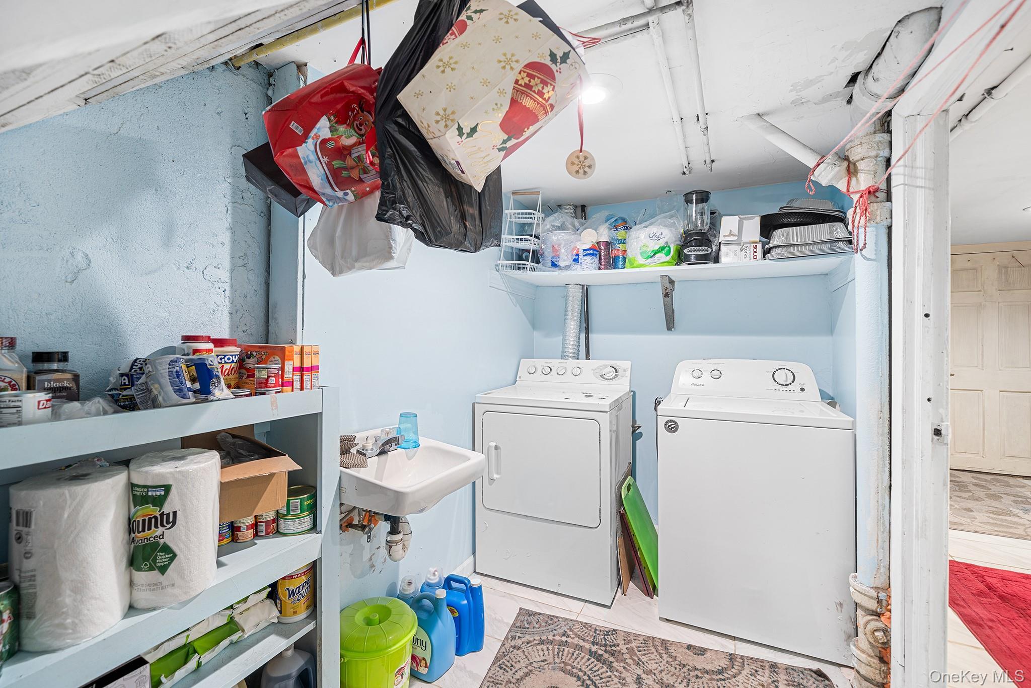 Single Family Inwood  Queens, NY 11436, MLS-937008-13