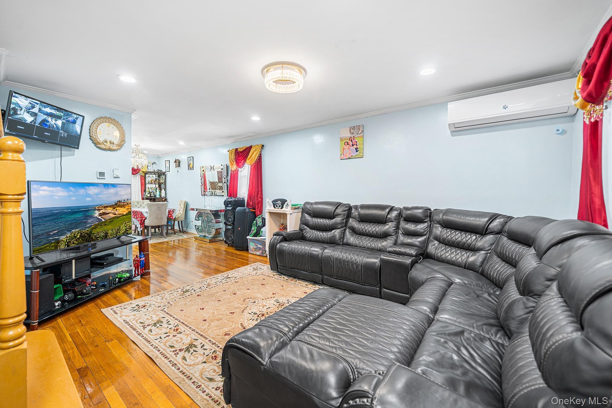 Single Family Inwood  Queens, NY 11436, MLS-937008-4