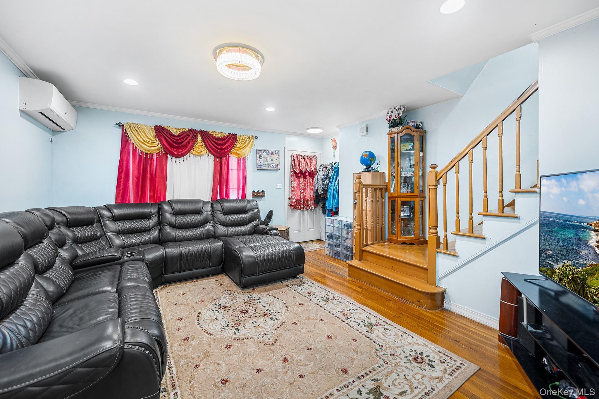 Single Family Inwood  Queens, NY 11436, MLS-937008-5