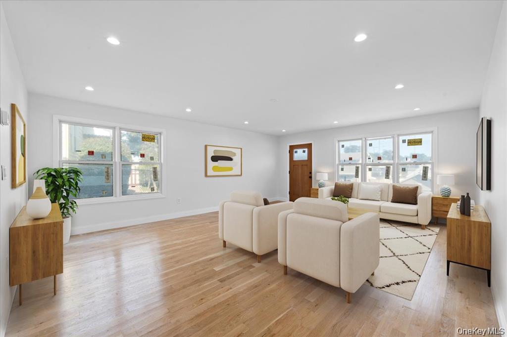 Single Family Thurton Westchester County, NY 10704, MLS-937026-9