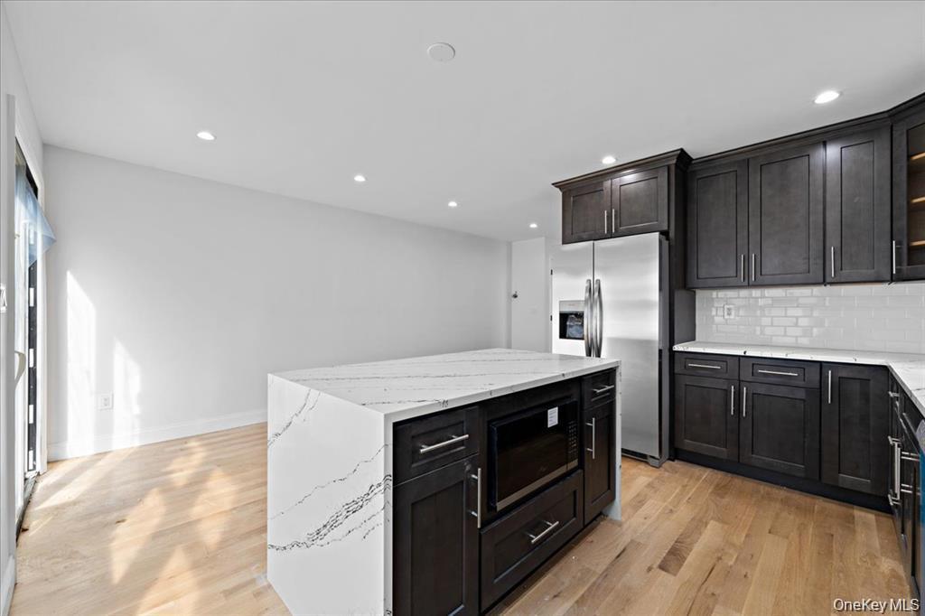 Single Family Thurton Westchester County, NY 10704, MLS-937033-34