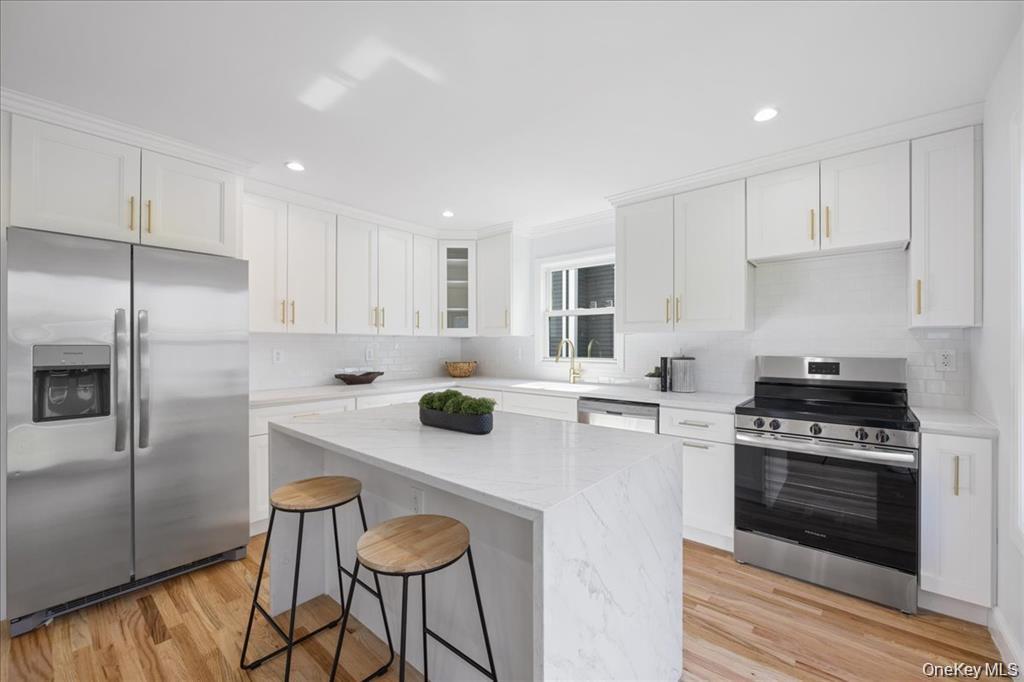 Single Family Thurton Westchester County, NY 10704, MLS-937033-5