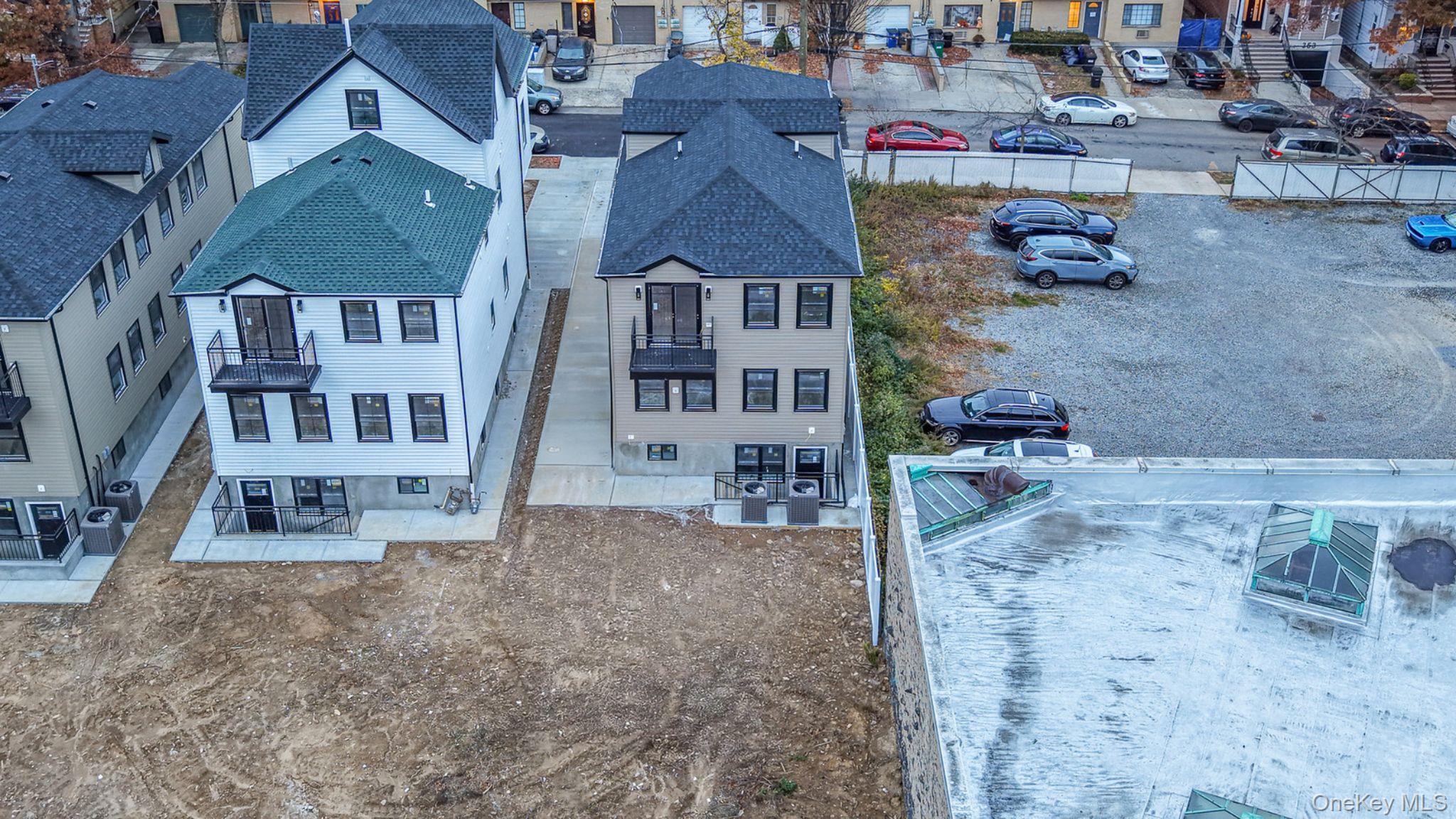 Single Family 234th  Bronx, NY 10470, MLS-937037-8