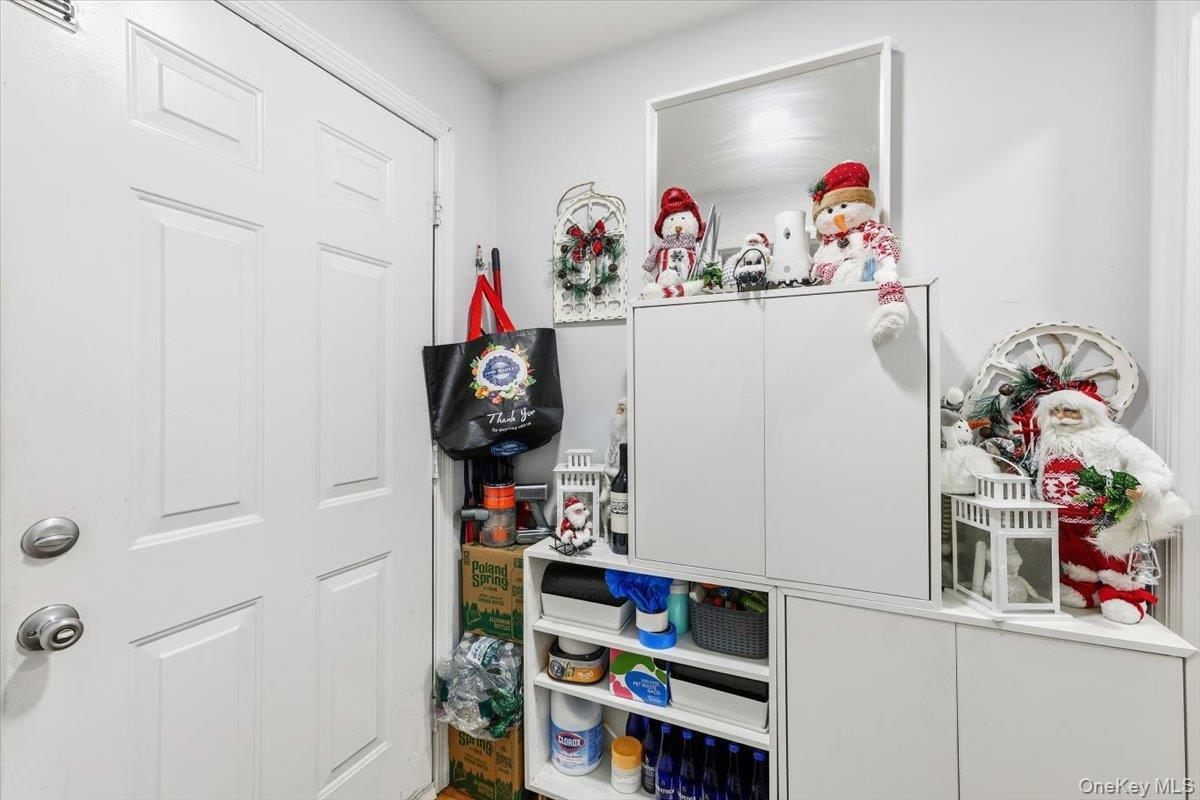 Single Family 87th Queens, NY 11416, MLS-937047-16