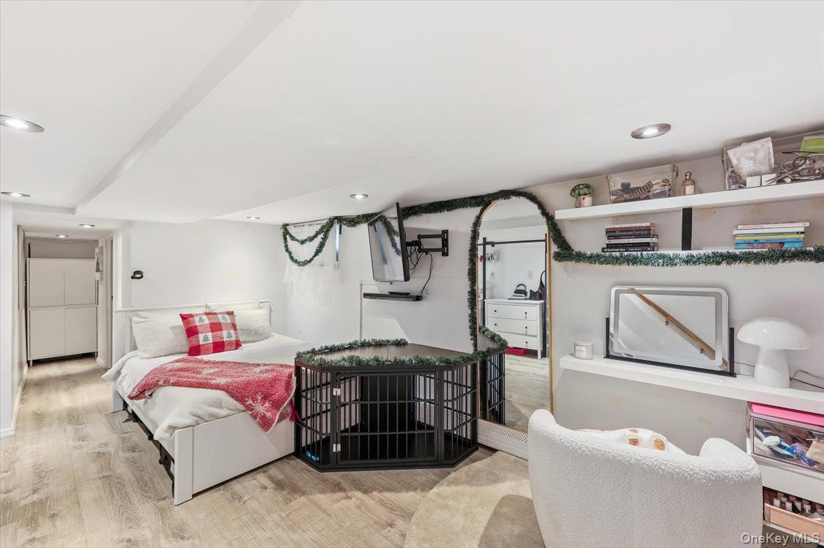 Single Family 87th Queens, NY 11416, MLS-937047-29