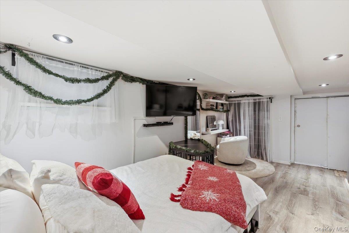 Single Family 87th Queens, NY 11416, MLS-937047-30