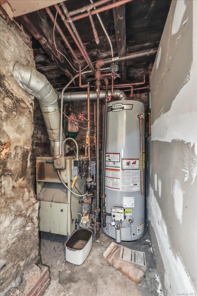 Single Family 87th Queens, NY 11416, MLS-937047-35