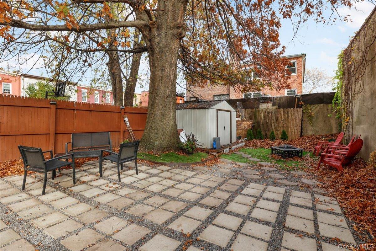 Single Family 87th Queens, NY 11416, MLS-937047-37