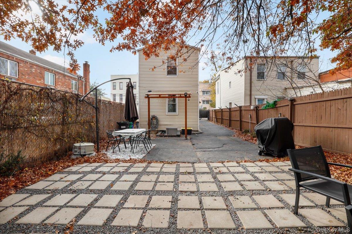 Single Family 87th Queens, NY 11416, MLS-937047-38