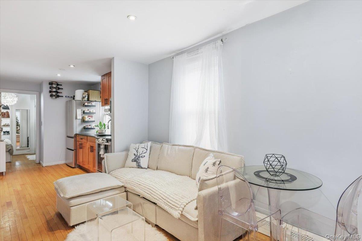 Single Family 87th Queens, NY 11416, MLS-937047-5