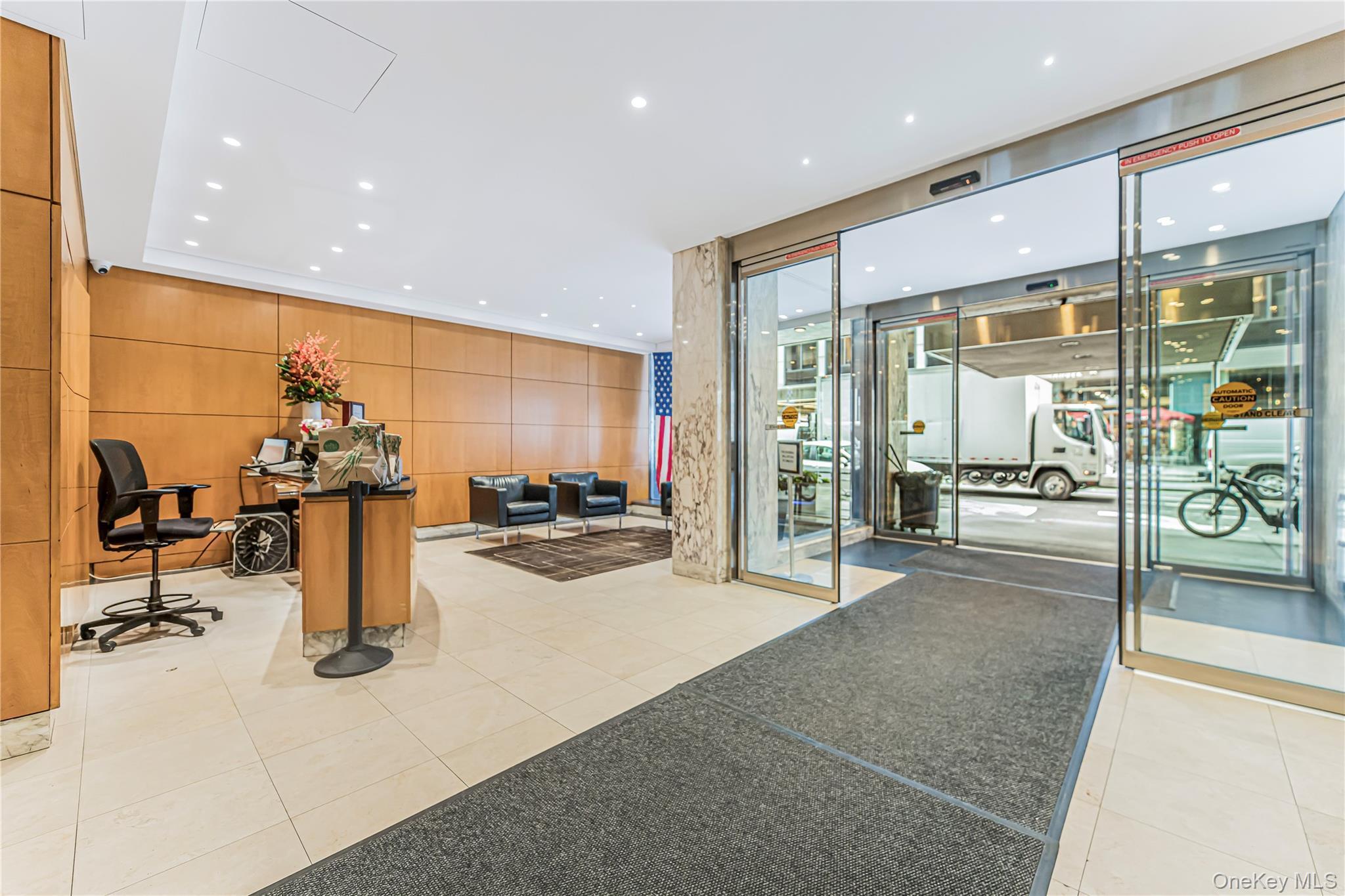 Condo 55th  Manhattan, NY 10019, MLS-937053-9