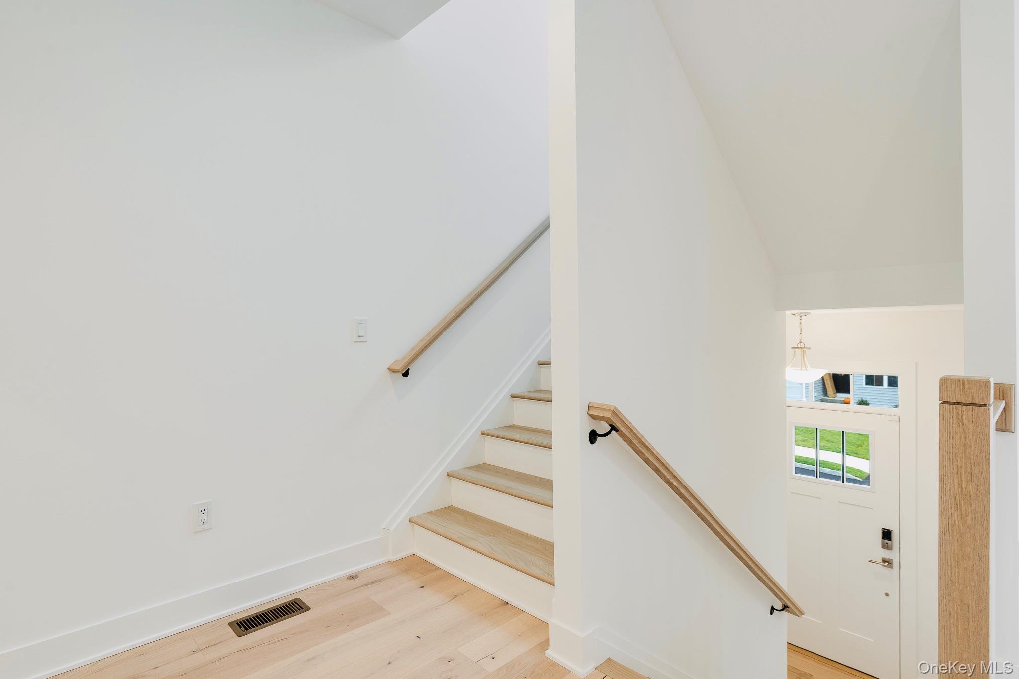 Single Family Chestnut Ridge Dutchess County, NY 12524, MLS-937057-12