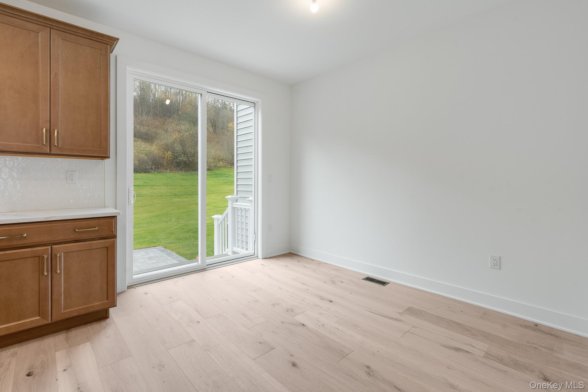 Single Family Chestnut Ridge Dutchess County, NY 12524, MLS-937057-4