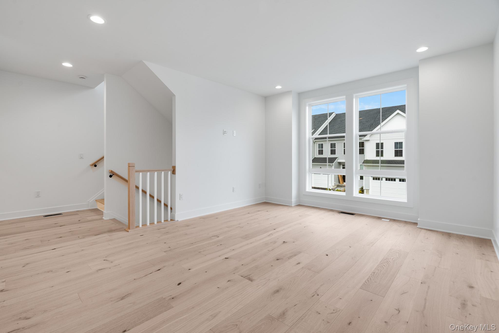 Single Family Chestnut Ridge Dutchess County, NY 12524, MLS-937057-7