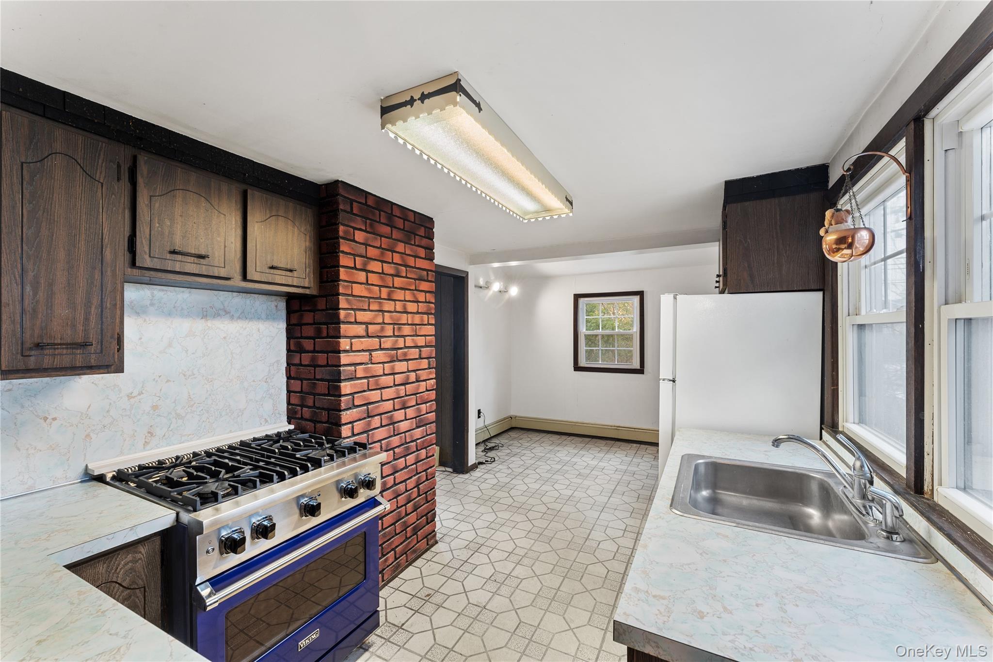 Single Family Lanier  Nassau County, NY 11590, MLS-937068-10