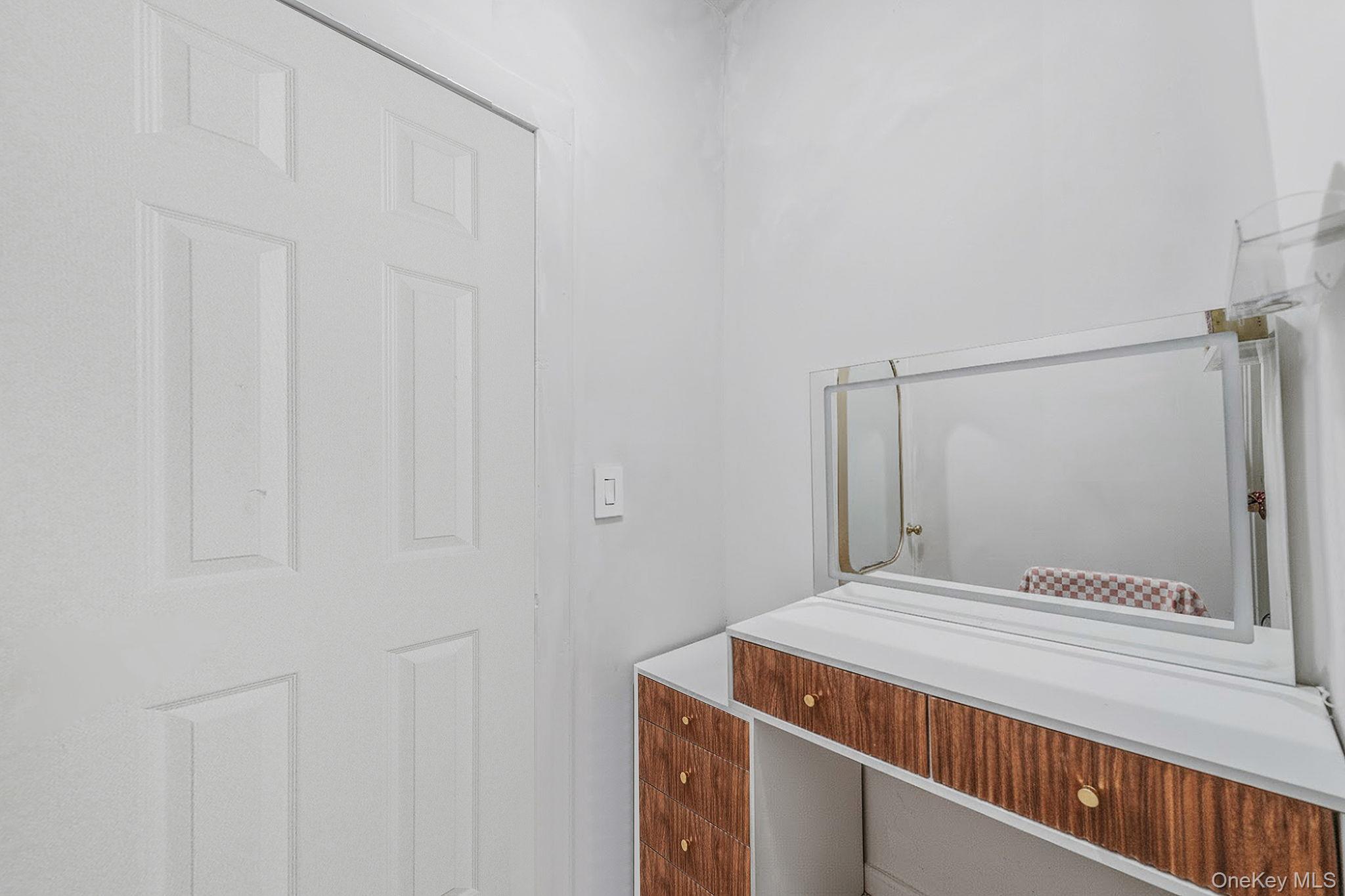 Single Family Maspeth  Queens, NY 11378, MLS-937069-11