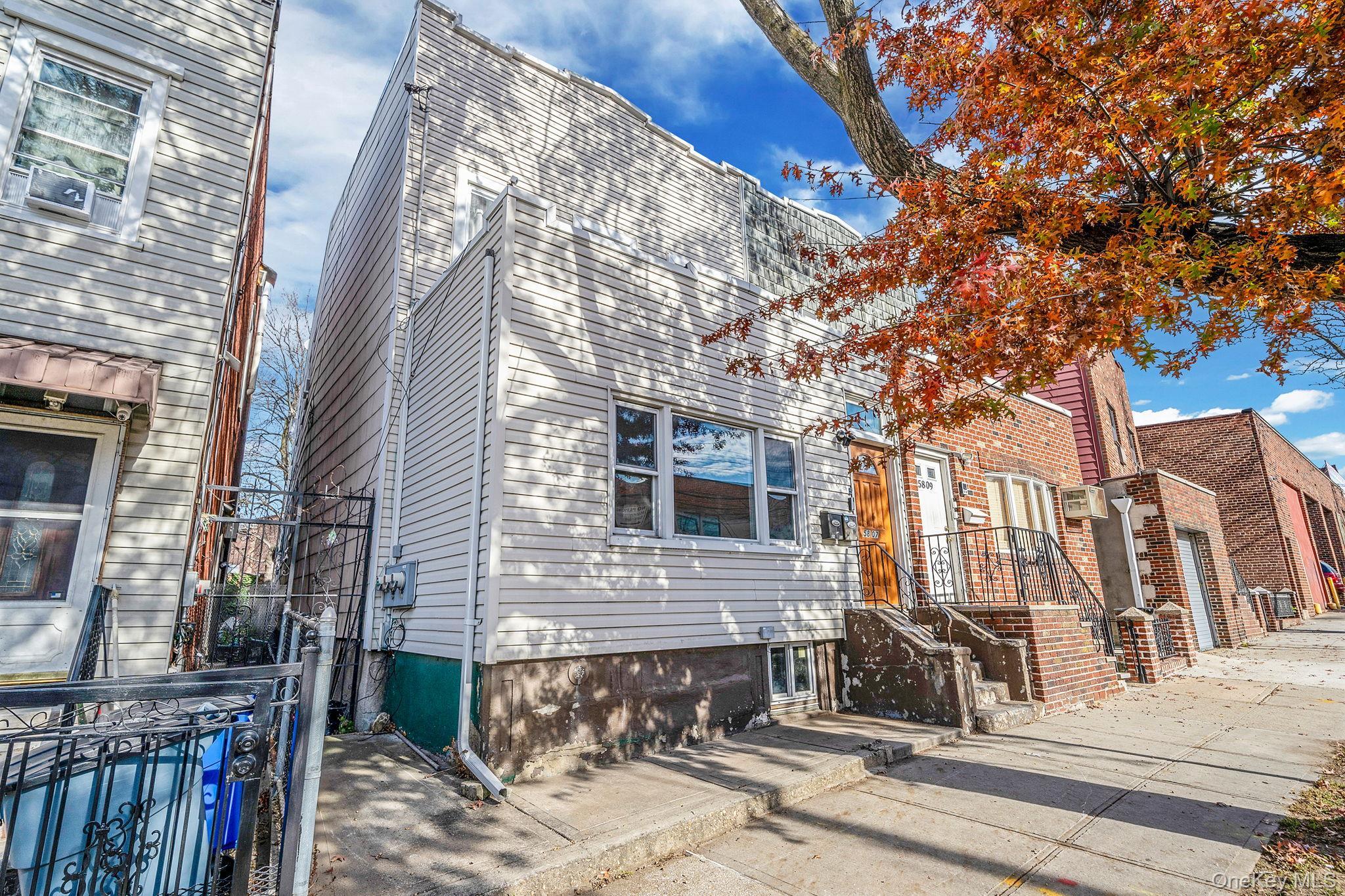 Single Family Maspeth  Queens, NY 11378, MLS-937069-2