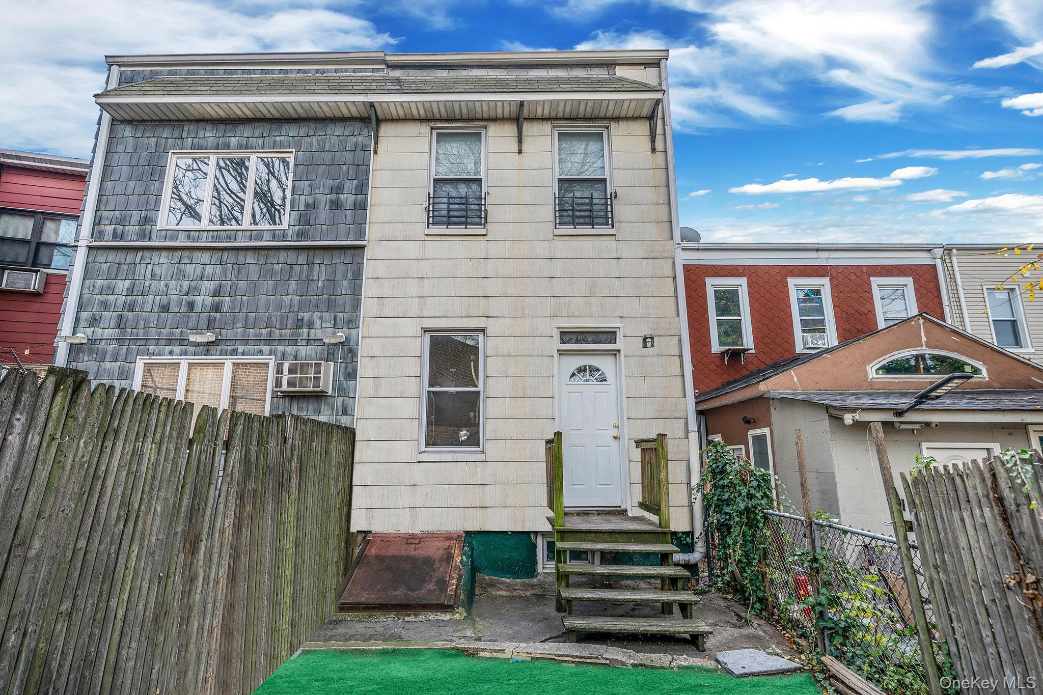 Single Family Maspeth  Queens, NY 11378, MLS-937069-21